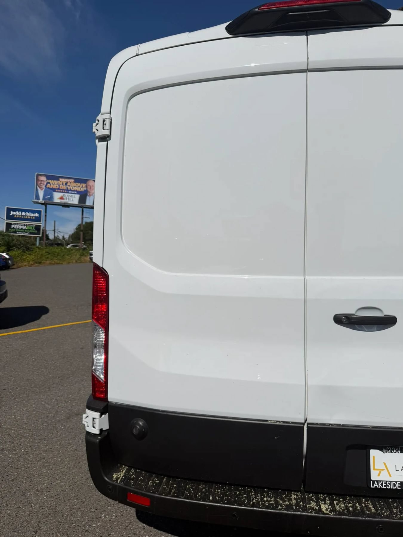 Used 2020 Ford Transit 250 Medium Roof w/ Load Area Protection Package RWD image 15