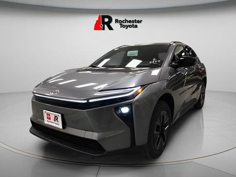 Used 2026 Toyota bZ AWD/4WD image 8