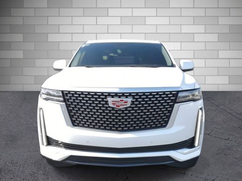 Used 2022 Cadillac Escalade Premium Luxury image 8