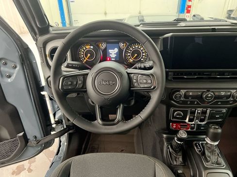 New 2026 Jeep Wrangler Unlimited Sport AWD/4WD image 19