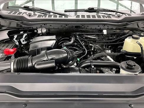 Certified 2024 Ford F250 XL w/ STX Appearance Package AWD/4WD image 9
