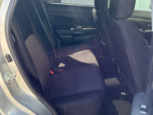 Used 2019 Mitsubishi Outlander Sport SE AWD/4WD image 5