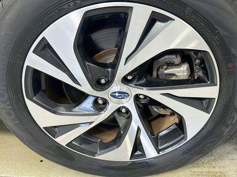 Used 2023 Subaru Legacy Premium image 31