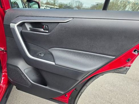 Used 2025 Toyota RAV4 LE image 16