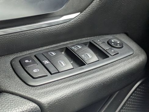 Used 2021 RAM 1500 Big Horn AWD/4WD image 25