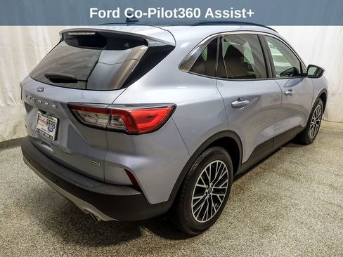 Used 2022 Ford Escape SEL w/ Technology Package image 8