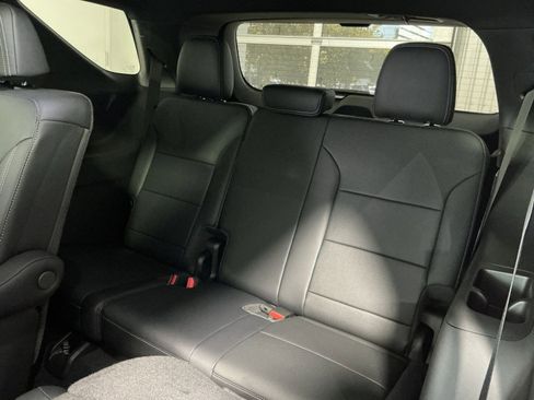 New 2026 Chevrolet Traverse LT w/ Sun and Wheel Package FWD image 26