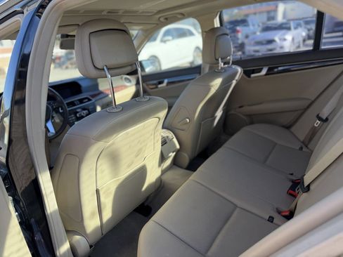 Used 2012 Mercedes-Benz C 250 Sedan image 14