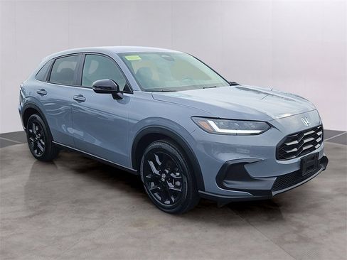 Certified 2024 Honda HR-V Sport image 3