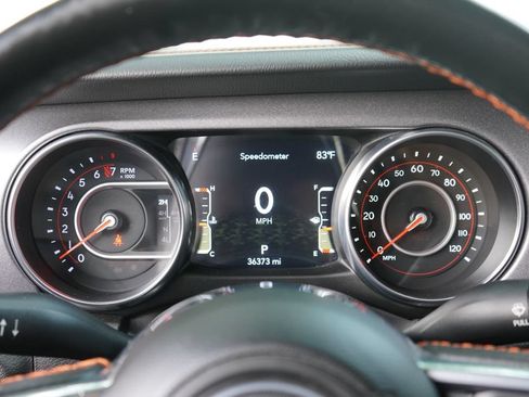 Used 2022 Jeep Gladiator Mojave w/ LED Lighting Group AWD/4WD image 18