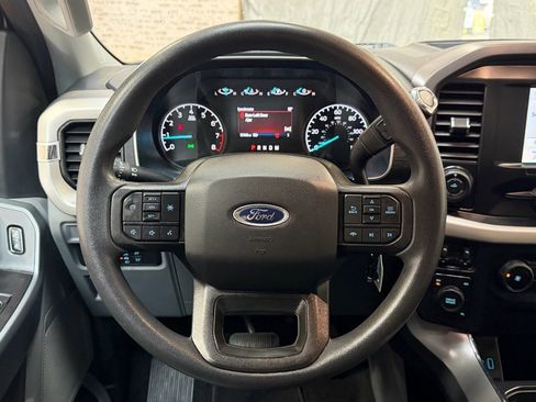 Used 2022 Ford F150 XLT w/ Trailer Tow Package AWD/4WD image 17