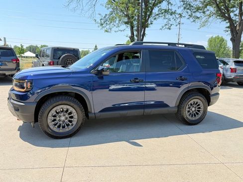 Certified 2026 Honda Passport TrailSport image 9