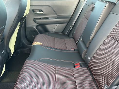 New 2026 Nissan Kicks SR w/ Cold Weather Package image 15