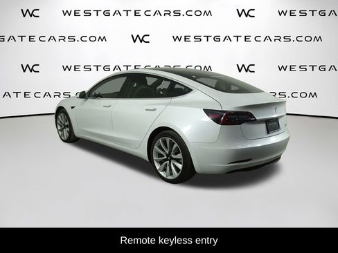 Used 2019 Tesla Model 3 Mid Range image 5