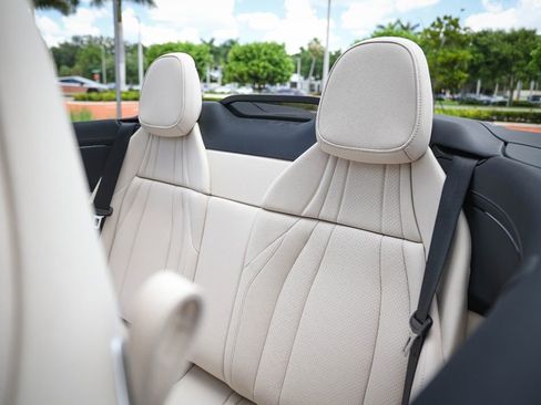 Used 2026 Mercedes-Benz CLE 300 4MATIC Cabriolet image 44