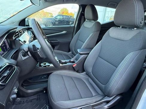 Used 2023 Chevrolet Bolt EUV LT image 10