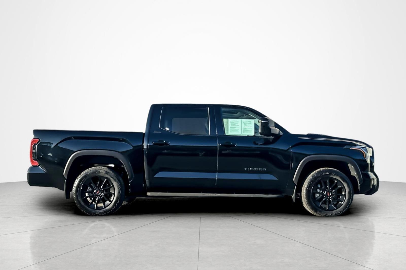Used 2024 Toyota Tundra Limited w/ TRD Off-Road Package AWD/4WD image 6