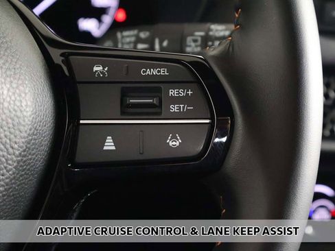 Used 2025 Honda HR-V Sport image 3