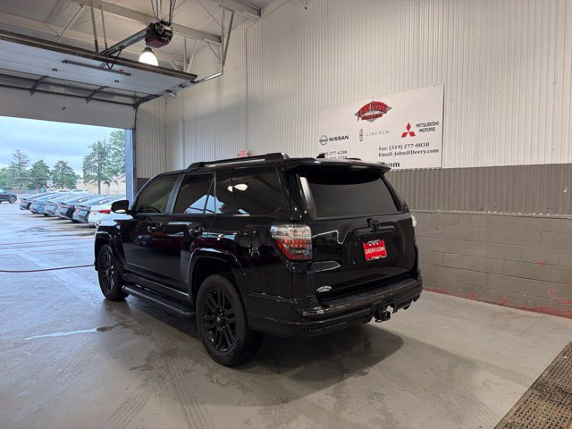Used 2021 Toyota 4Runner Nightshade AWD/4WD image 5