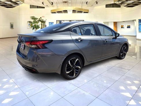 New 2025 Nissan Versa SR w/ Trunk Package image 4