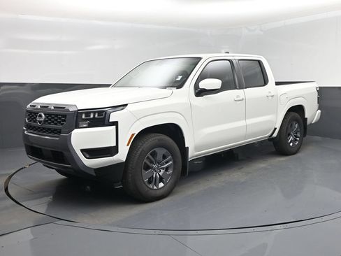 Used 2026 Nissan Frontier SV w/ SV Convenience Package RWD image 9