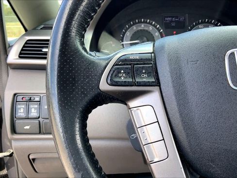 Used 2016 Honda Odyssey EX-L image 23
