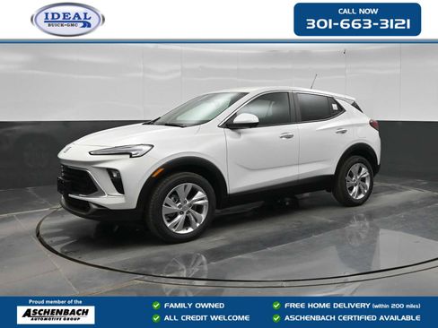 New 2026 Buick Encore GX Preferred AWD/4WD image 1