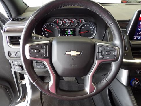 Used 2021 Chevrolet Tahoe LT w/ LT Signature Package AWD/4WD image 12