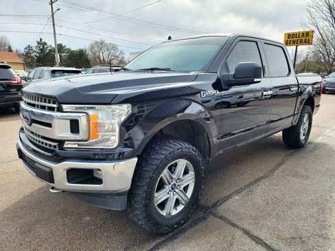 Used 2019 Ford F150 XLT w/ Equipment Group 301A Mid image 4