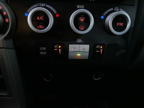 Used 2013 Toyota Sequoia Limited image 32