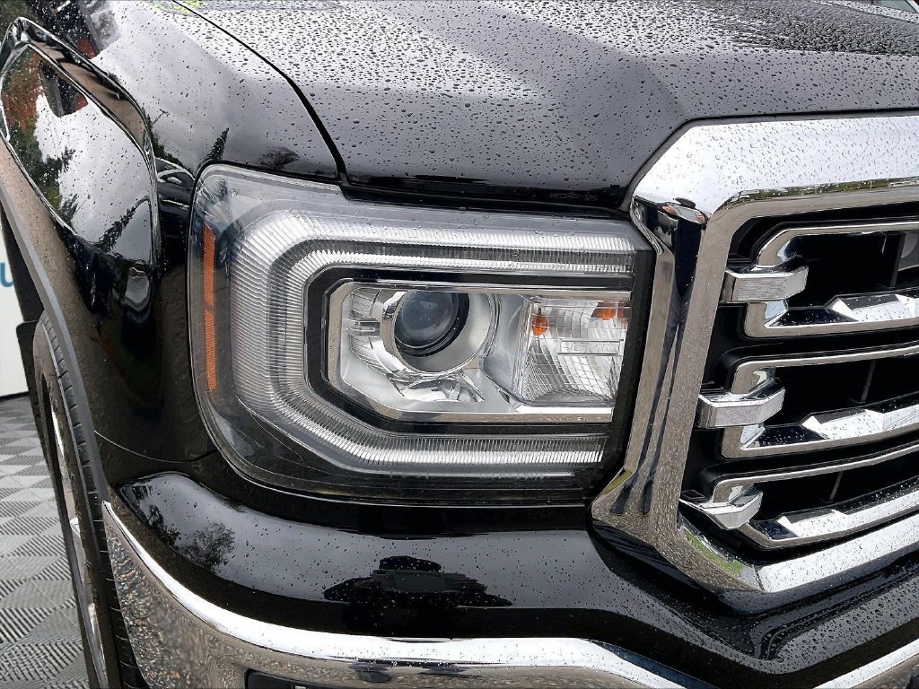 Used 2017 GMC Sierra 1500 SLT w/ SLT Premium Package AWD/4WD image 30
