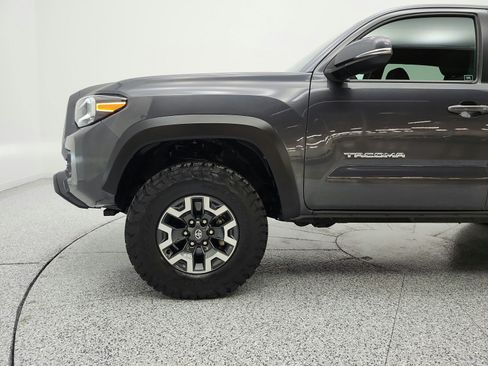 Used 2023 Toyota Tacoma TRD Off-Road AWD/4WD image 21