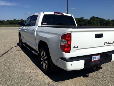 Used 2019 Toyota Tundra Limited image 9