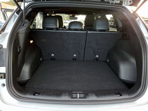 Used 2025 Jeep Compass Trailhawk w/ Trailhawk Elite Group image 28