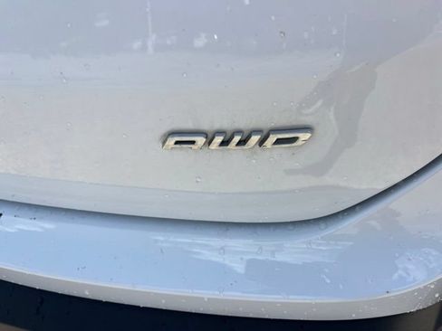 Used 2023 Ford Edge SE AWD/4WD image 7