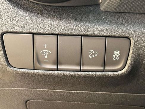 Used 2023 Hyundai Kona SEL image 26