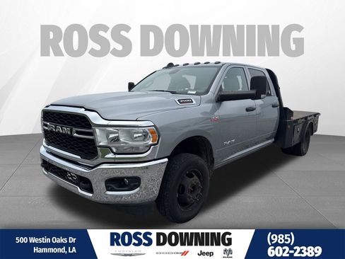 Used 2022 RAM 3500 Tradesman w/ Chrome Appearance Group AWD/4WD image 1