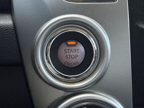 Used 2019 Nissan Titan PRO-4X w/ Pro-4x Convenience Package AWD/4WD image 20
