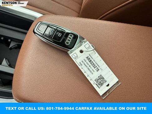 Used 2024 Audi Q8 e-tron Premium Plus image 43