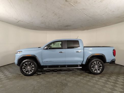 New 2026 GMC Canyon Denali image 3