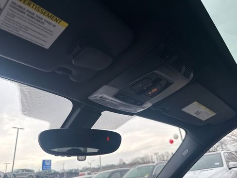 Used 2017 BMW X1 xDrive28i image 36