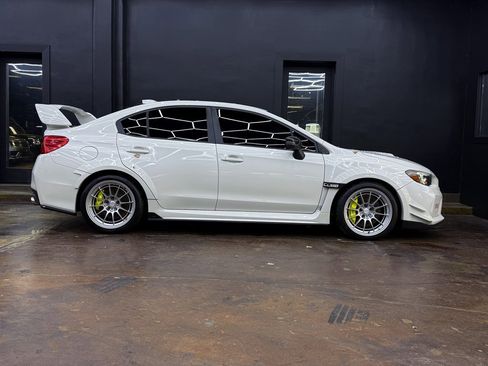 Used 2018 Subaru WRX STI image 10