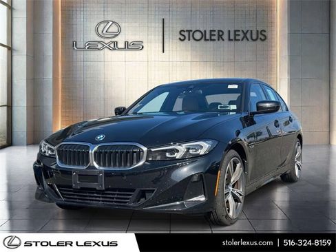 Used 2023 BMW 330e xDrive w/ Convenience Package image 3