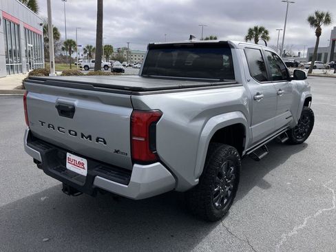 Used 2024 Toyota Tacoma SR5 image 5