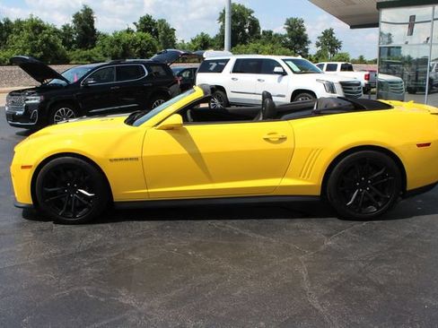 Used 2013 Chevrolet Camaro ZL1 RWD image 13