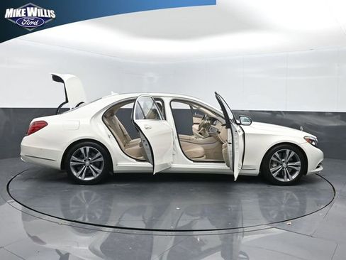 Used 2015 Mercedes-Benz S 550 4MATIC Sedan image 27