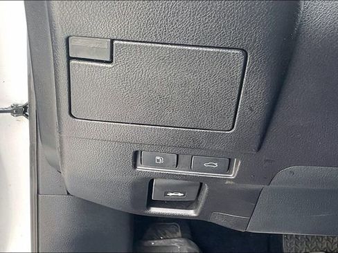 Used 2022 Lexus ES 350 w/ Premium Package FWD image 16