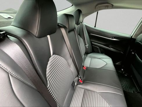 Used 2023 Toyota Camry SE w/ Convenience Package FWD image 26
