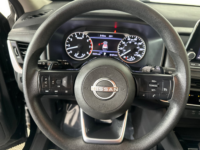 Used 2024 Nissan Rogue S AWD/4WD image 11