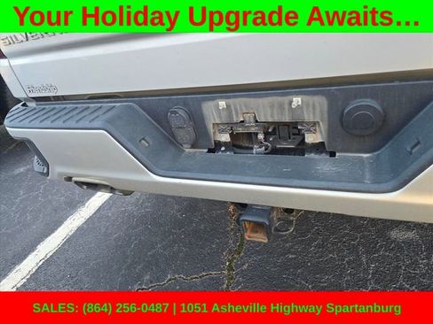 Used 2021 Chevrolet Silverado 1500 RST image 16